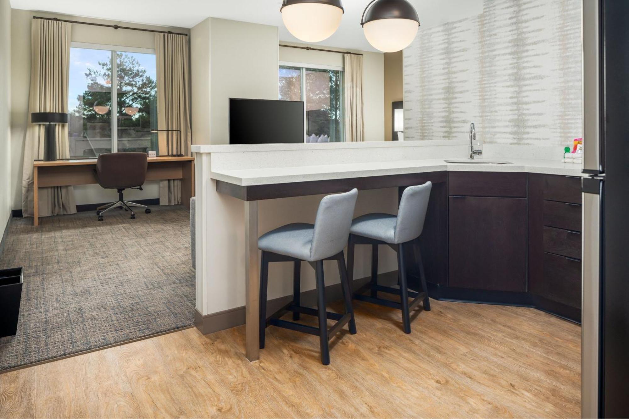 Residence Inn By Marriott Decatur Emory Area Exterior photo